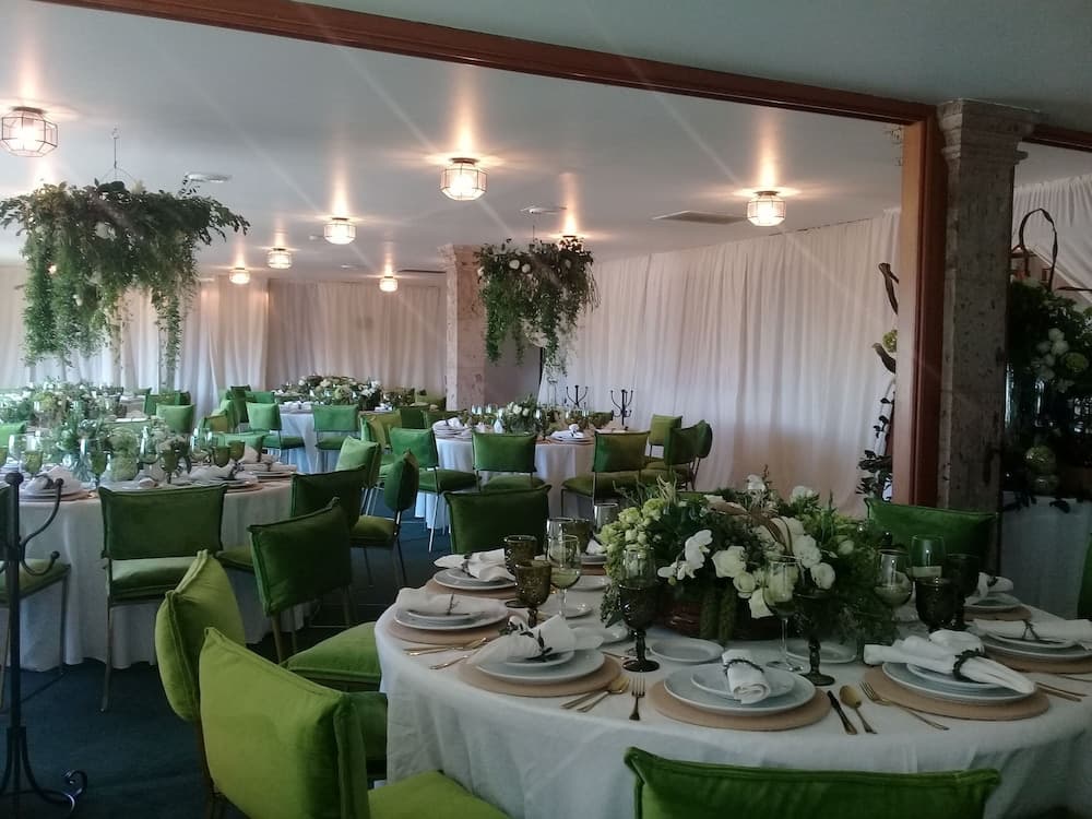 Hotel De Mendoza, Banquet hall
