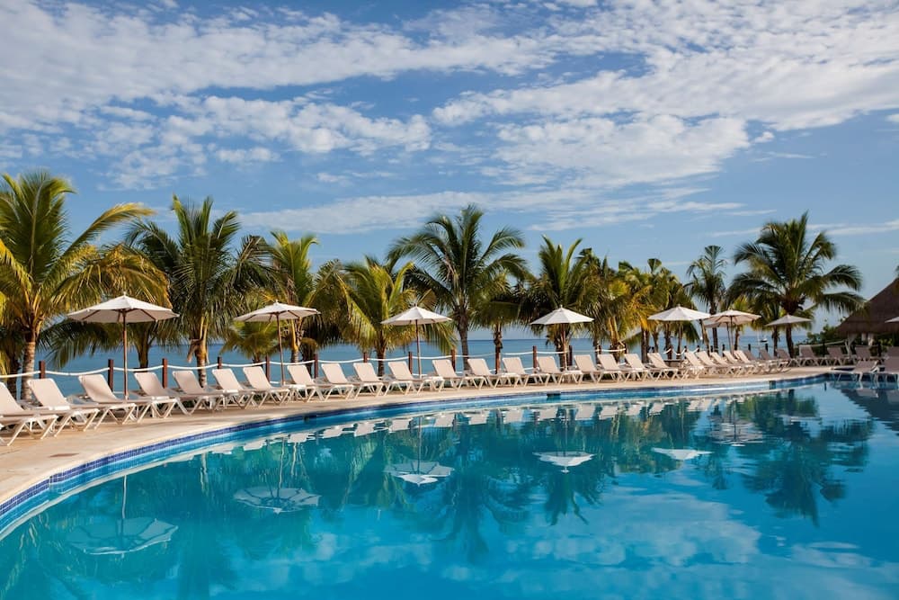 Occidental Cozumel (Nacional), Outdoor Pool