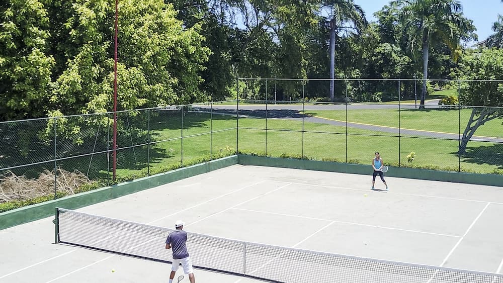 Ocean Blue & Sand Beach Resort - All Inclusive, Tennis court