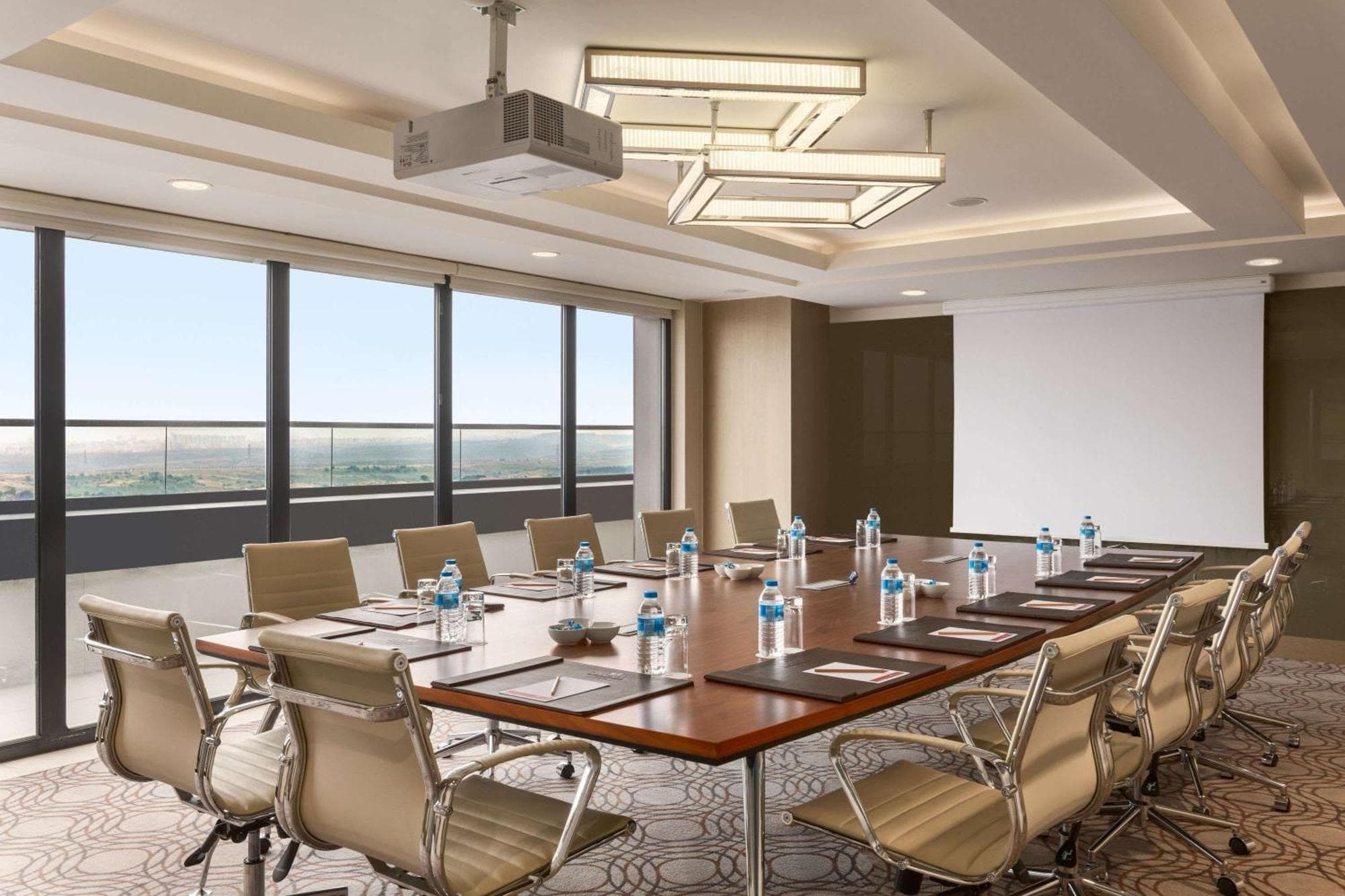 Ramada Plaza By Wyndham Istanbul Tekstilkent, 