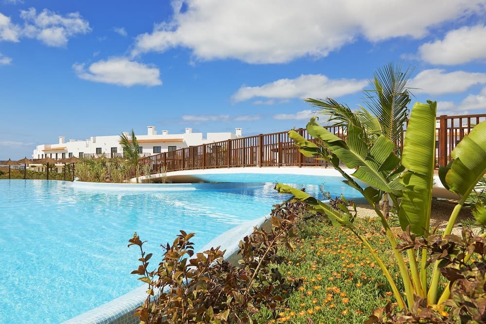 Melia Dunas Beach Resort & Spa, Outdoor pool