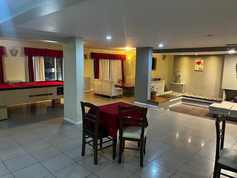 Hotel Internacional, Living area