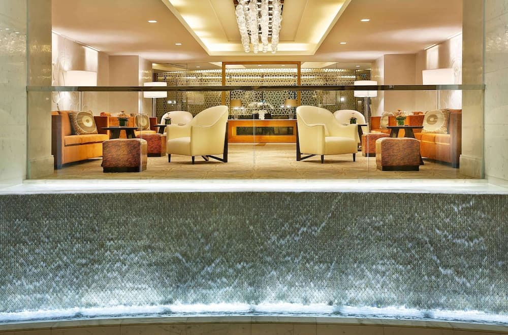 Conrad Makkah, Reception