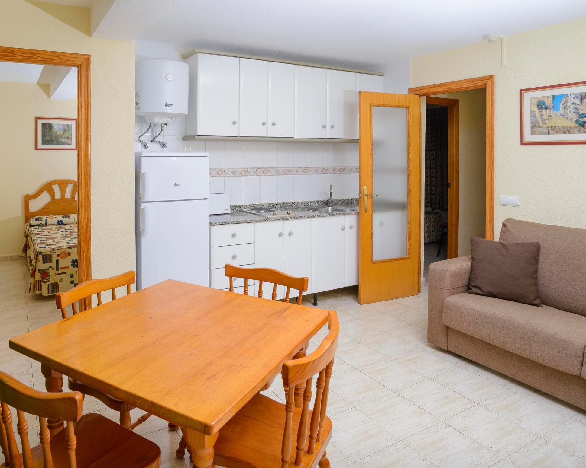 Apartamentos Avenida , 