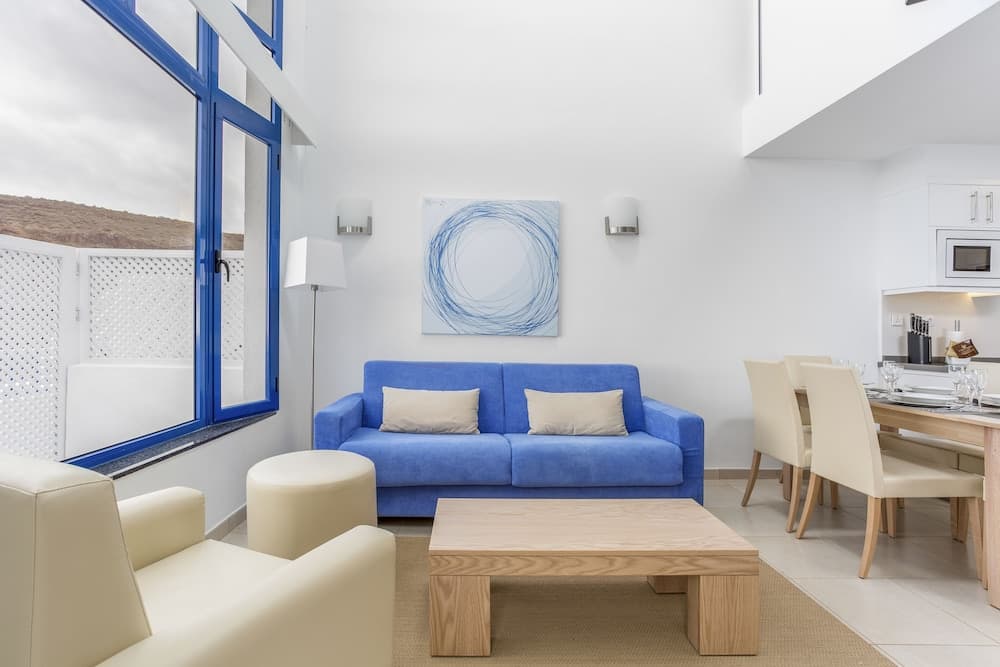 Club Cala Blanca, Living area