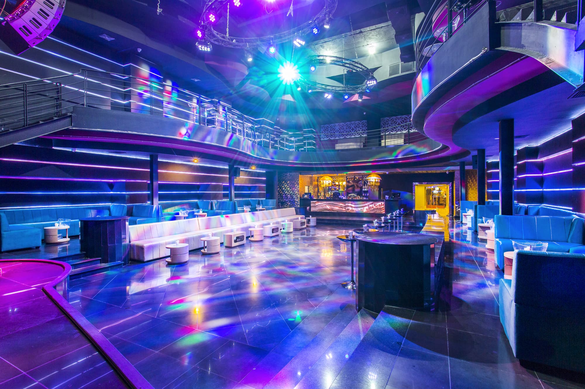 Sunscape Coco Punta Cana, Sports and Entertainment