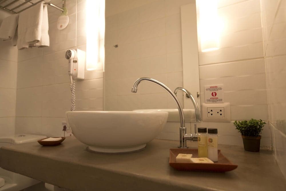 Tierra Viva Cusco Centro, Bathroom sink