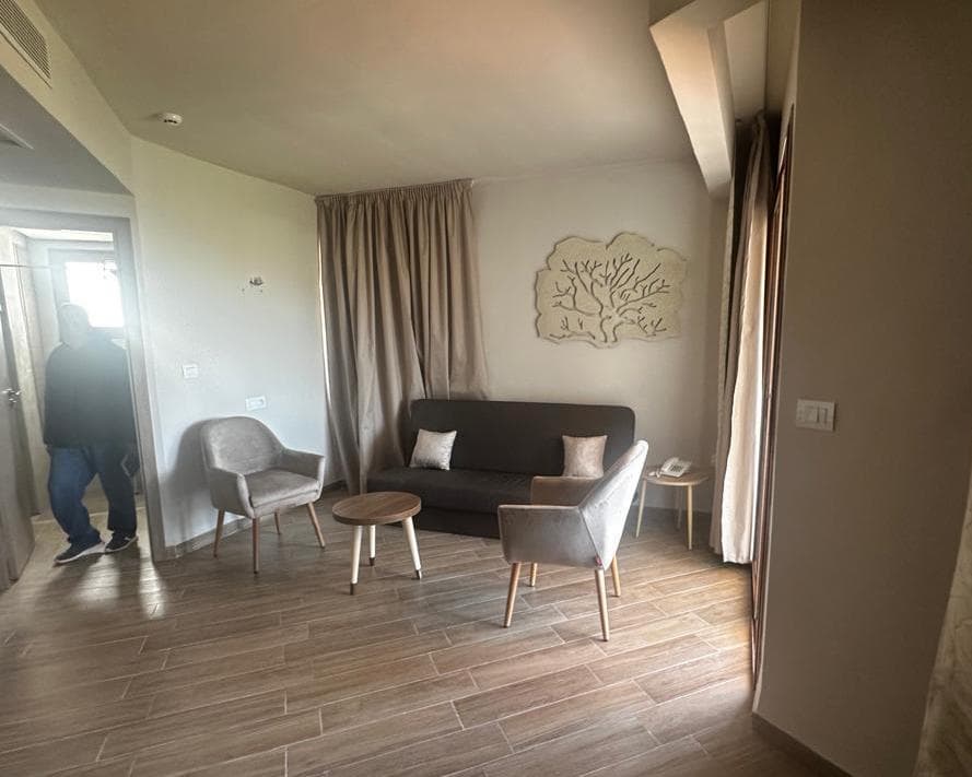 CHARME HOTELS LA FORET AIN DRAHAM, 