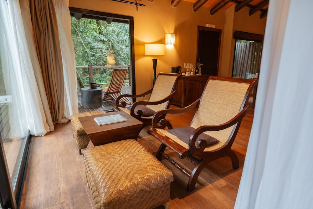 Loi Suites Iguazú Hotel, Living area