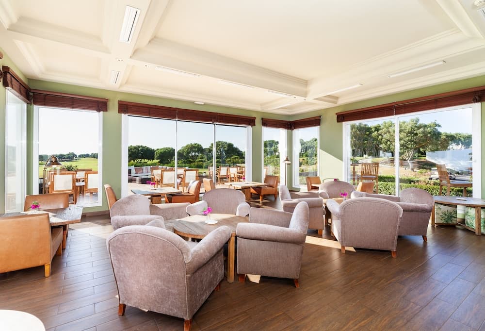 Hotel Fairplay Golf & Spa Resort, Sports bar
