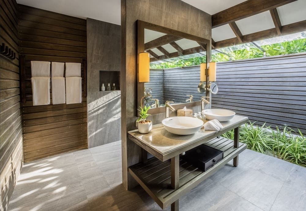 Jawakara Islands Maldives, Bathroom