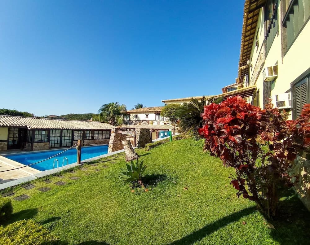 Gammel Dansk by Latitud, Pool