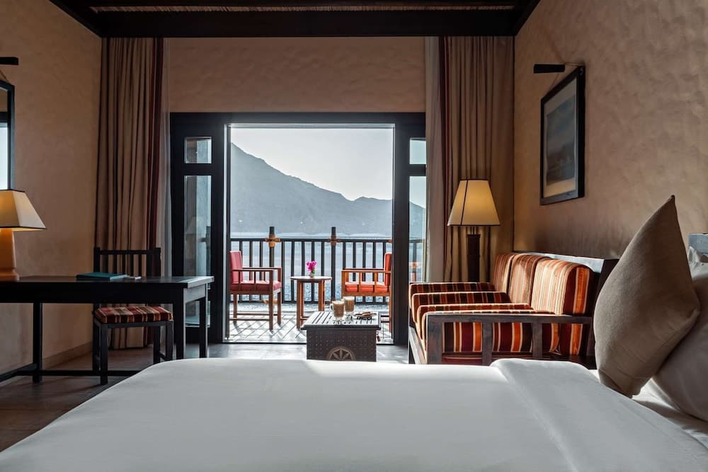 Atana Musandam, Room