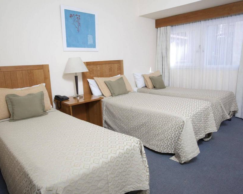 Hotel Canal Beagle , 