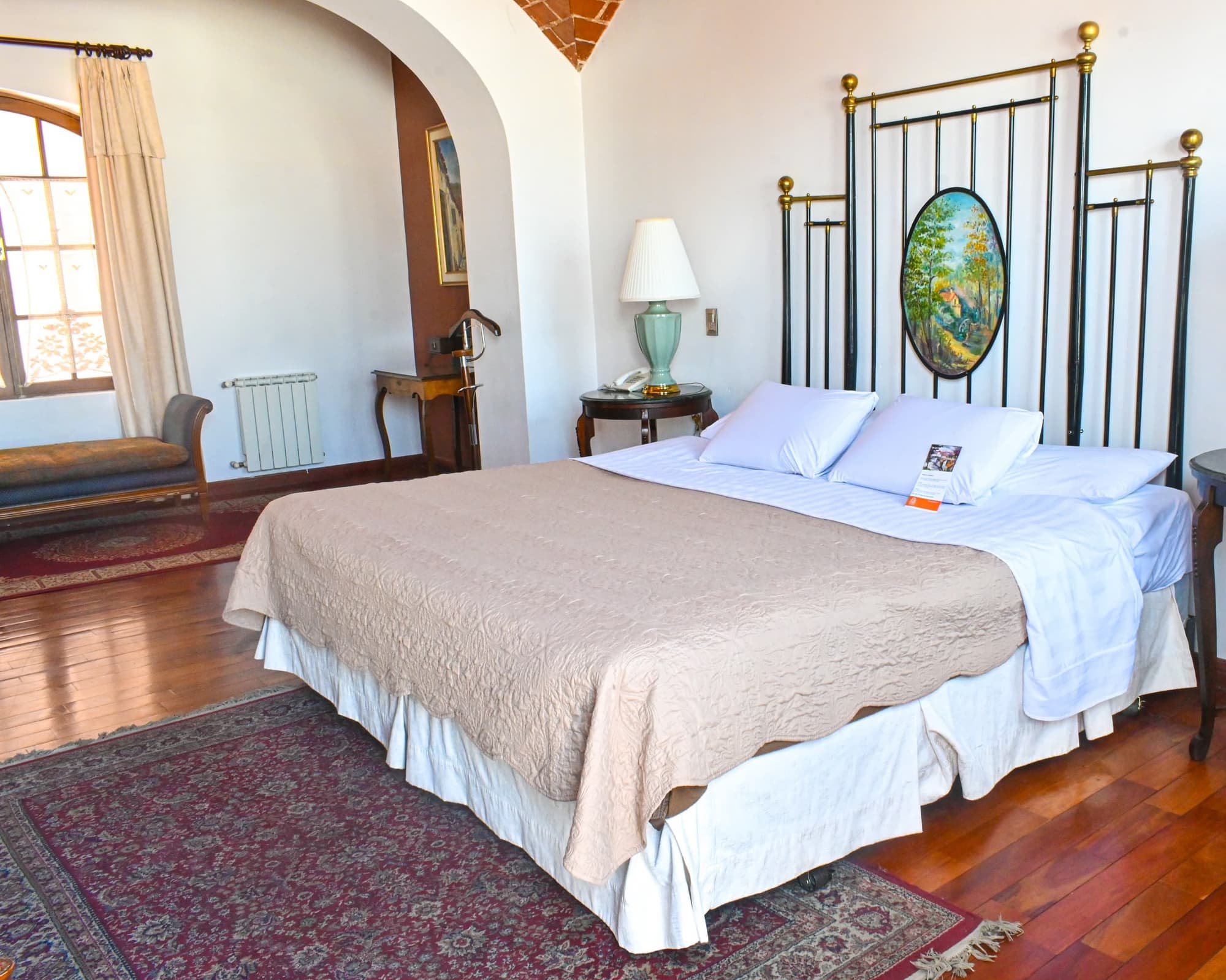 Hotel Parador Santa Maria La Real, 