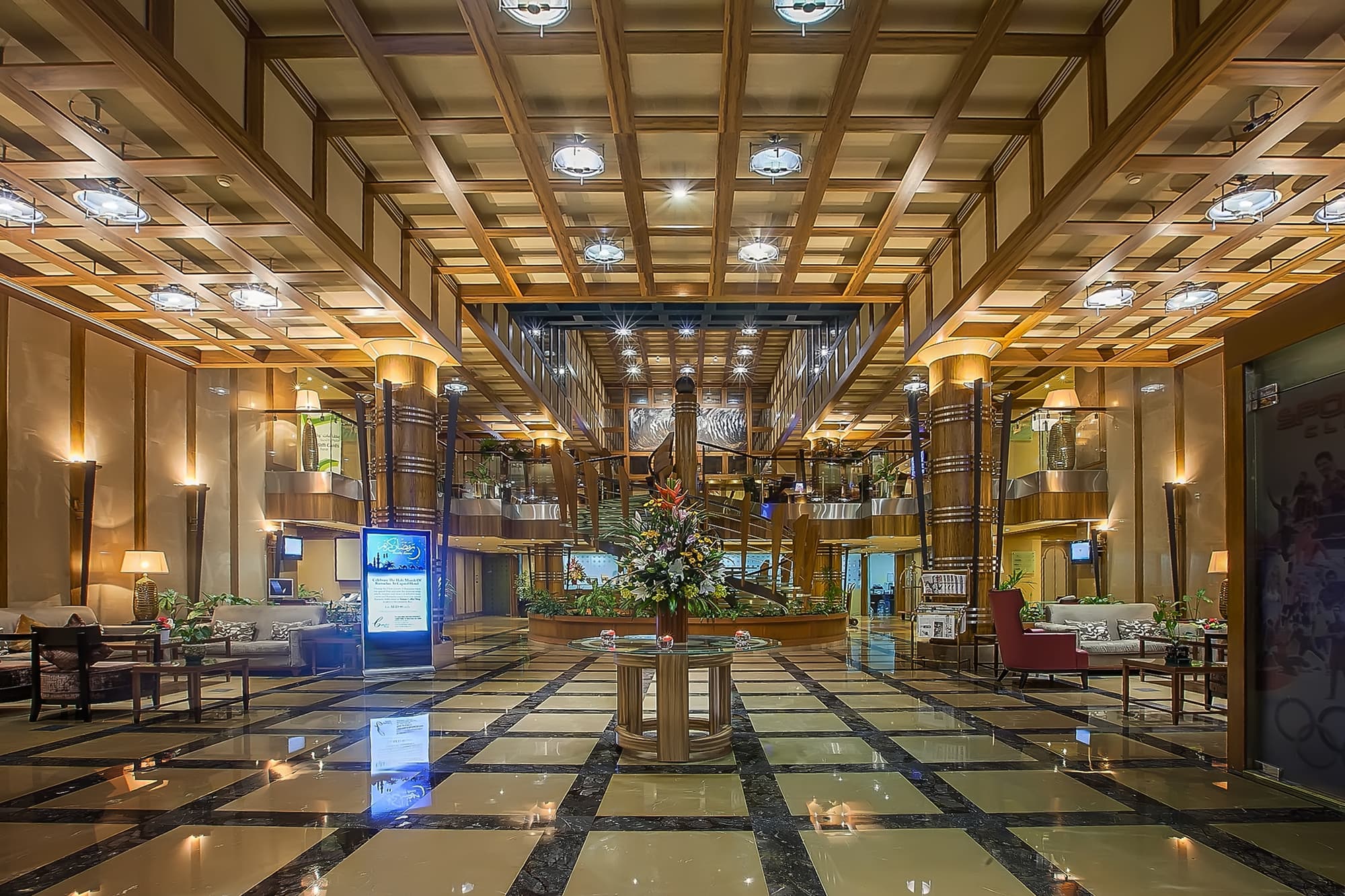 Capitol Dubai, Lobby