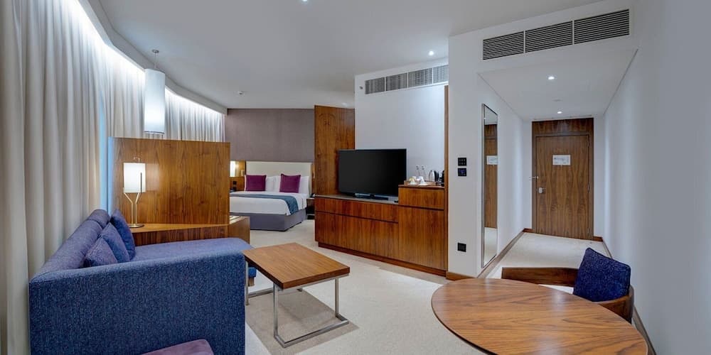 Crowne Plaza Muscat OCEC, an IHG Hotel, Room