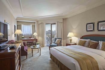 Conrad Cairo, Guestroom