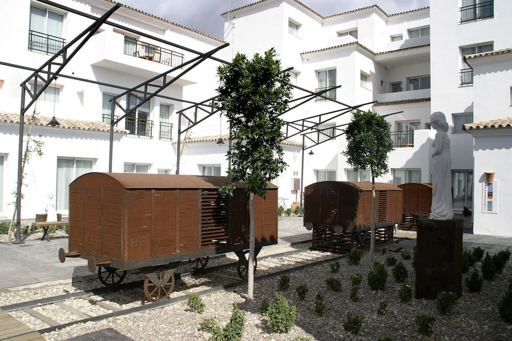 Hotel Fairplay Golf & Spa Resort, Courtyard