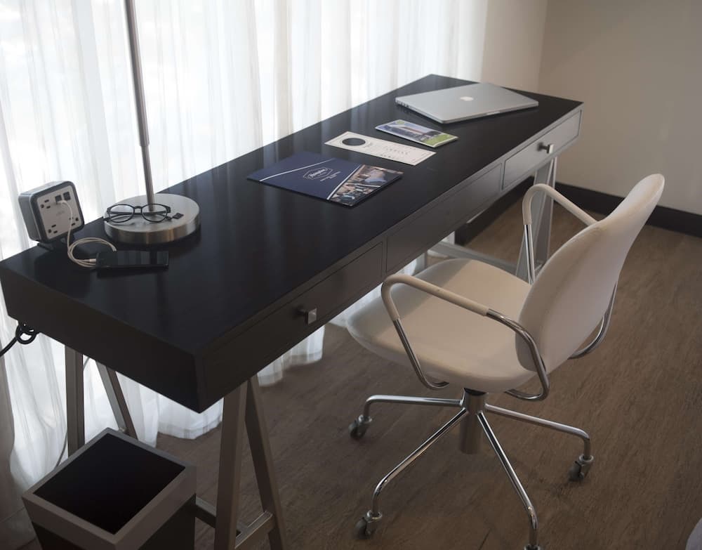 Hampton by Hilton Santa Cruz, Room