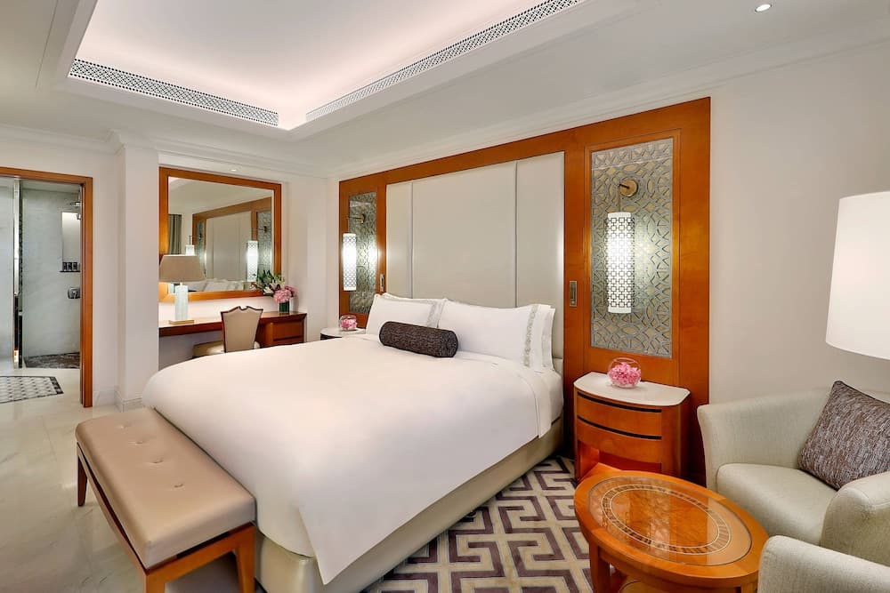 Al Bustan Palace, a Ritz-Carlton Hotel, Room