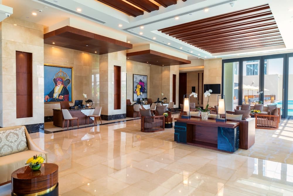 Millennium Resort Salalah, Lobby lounge
