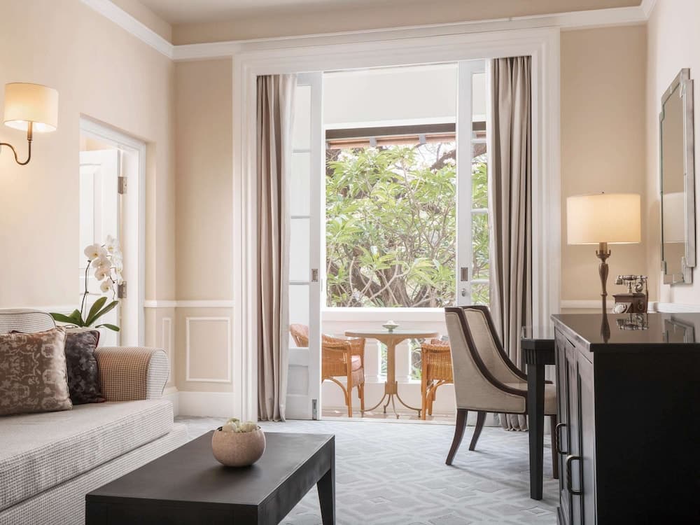 Raffles Hotel Le Royal, Room