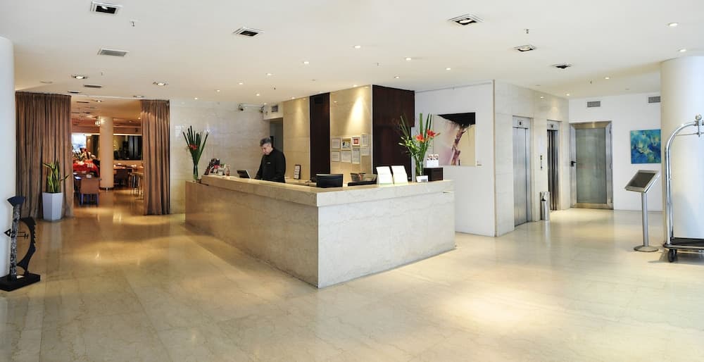 Dazzler by Wyndham Buenos Aires San Martin, Recepción