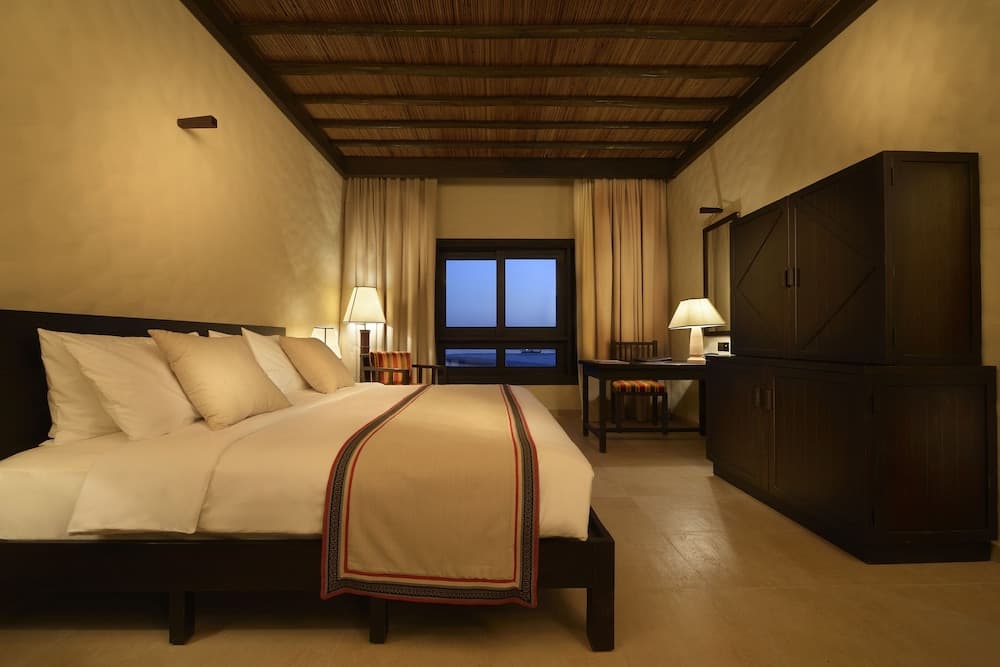 Atana Musandam, Room