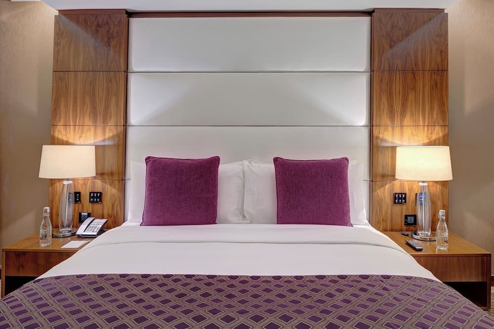 Crowne Plaza Muscat OCEC, an IHG Hotel, Room