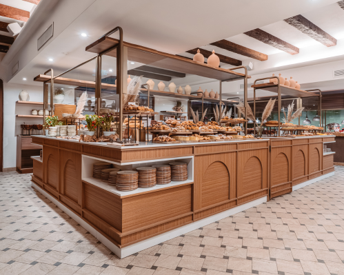 Mangia's Santa Teresa Sardinia, Curio Collection by Hilton, 