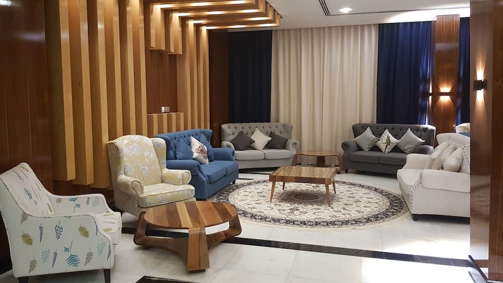 Muscat Gate Hotel, Lobby sitting area