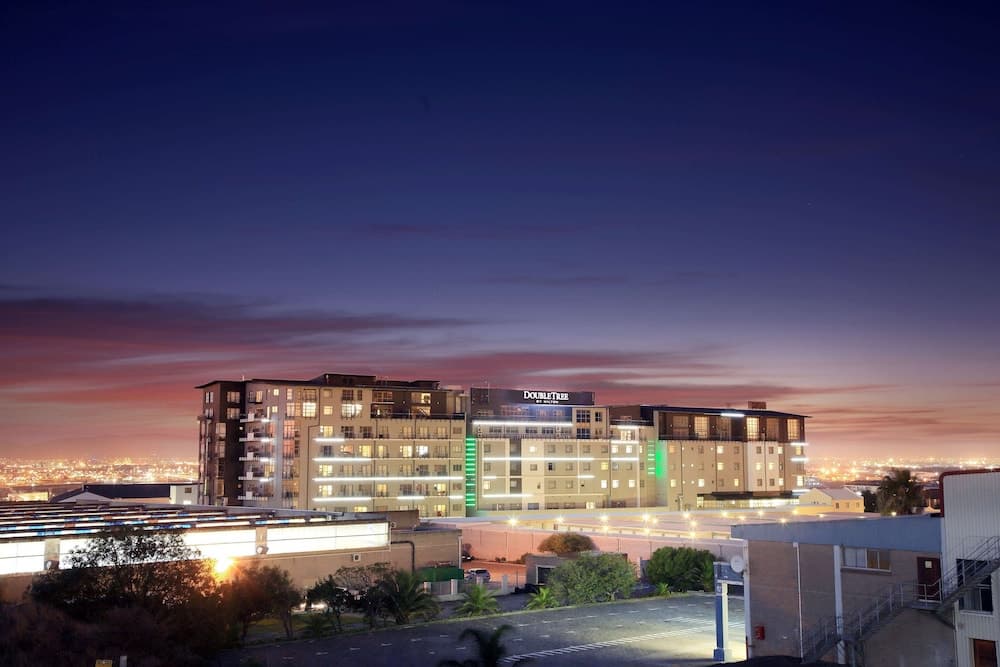 DoubleTree by Hilton Cape Town - Upper Eastside, Exterior