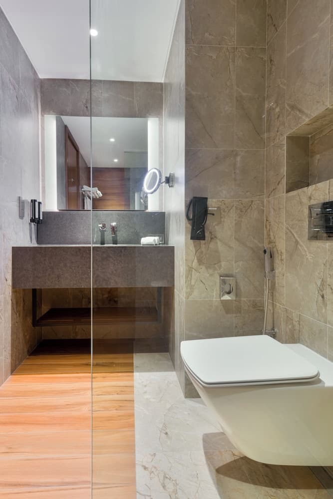 Intercityhotel Bawshar Muscat, Bathroom