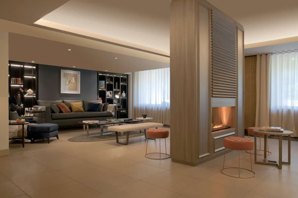 NH 9 de Julio ou Similar, Reception