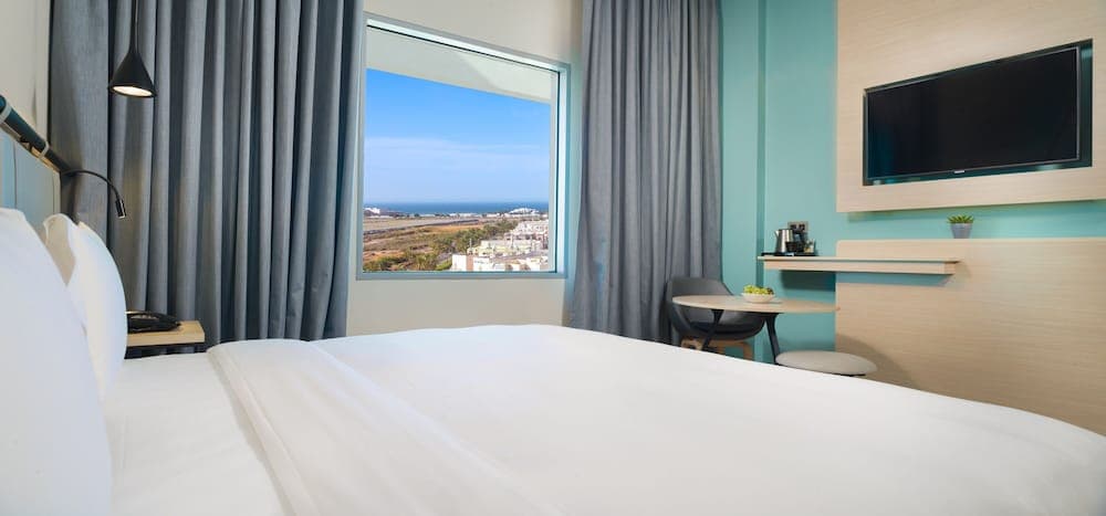 Swiss-Belinn Airport Muscat, View from room