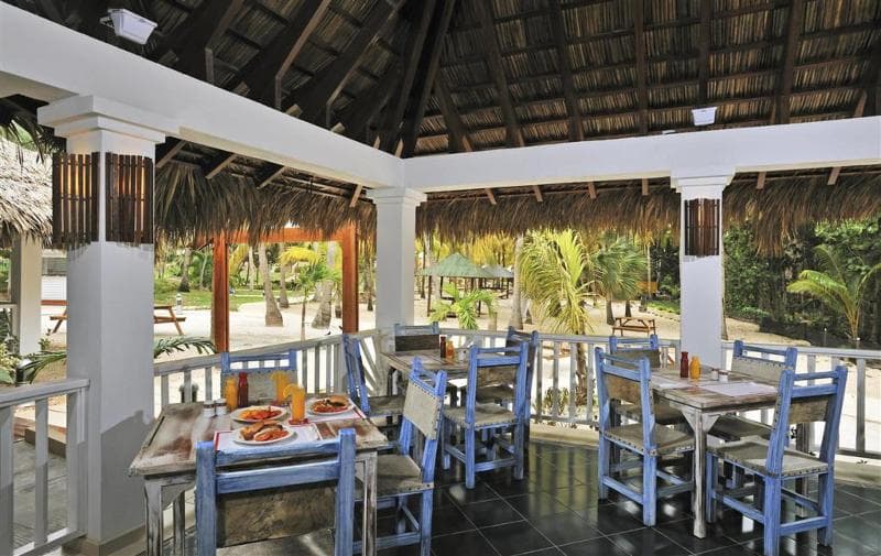 Sol Palmeras, Restaurant