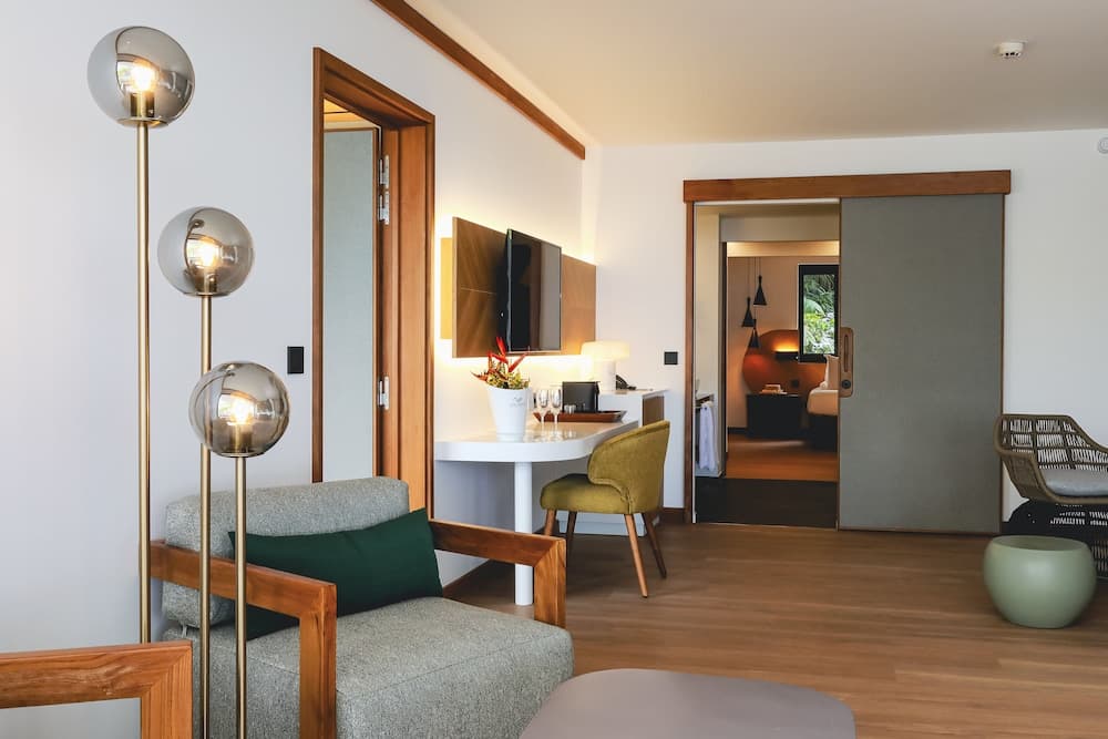 Le Tahiti by Pearl Resorts, Living area