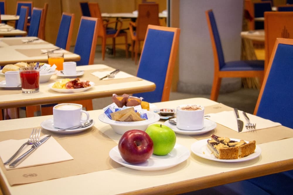 Pacific Hotel Fortino , Restaurant