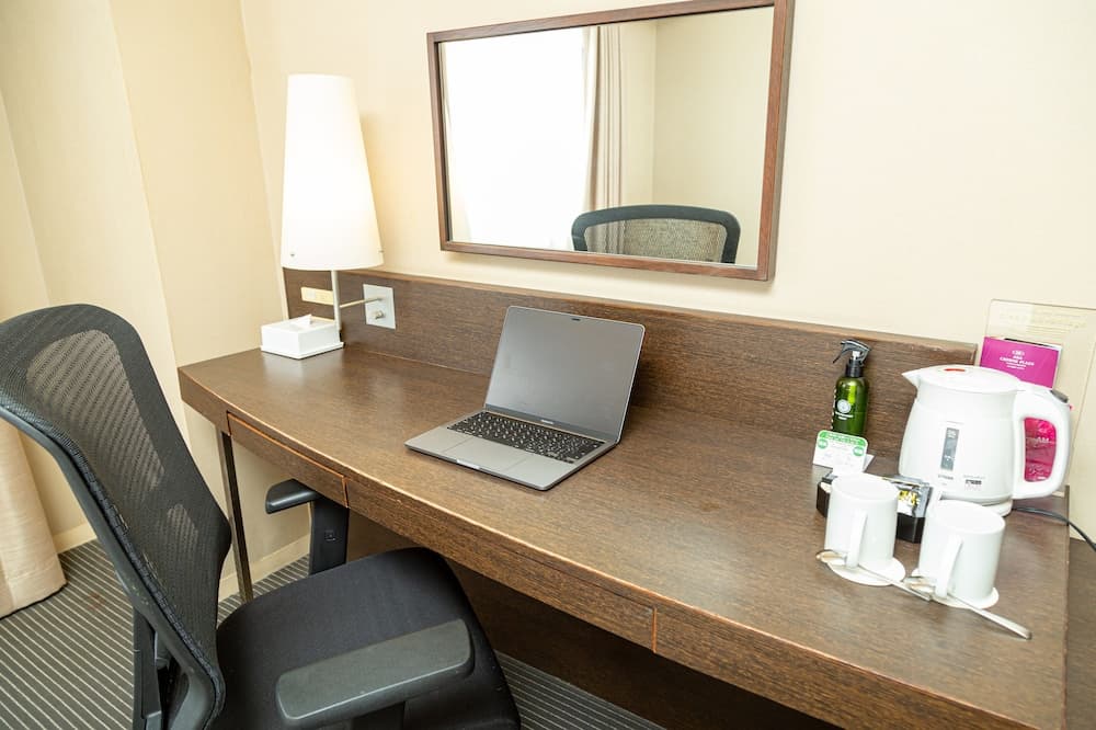 ANA Crowne Plaza Hiroshima, an IHG Hotel 4*, Room amenity