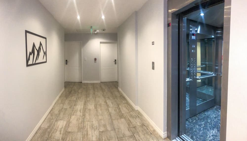 Mónaco Hotel , Elevator