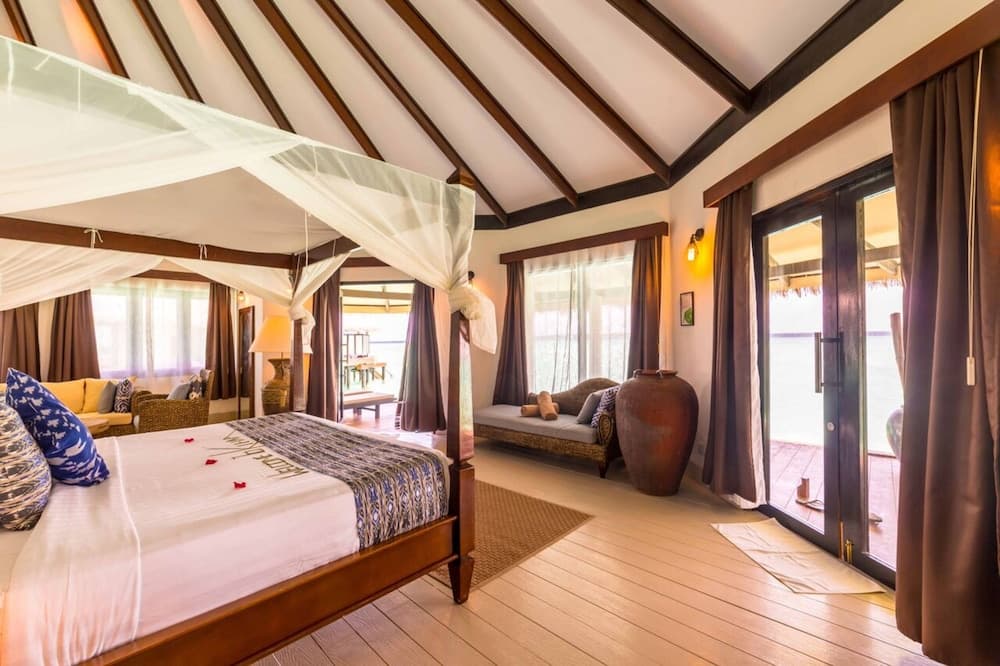 Kihaa Maldives - Trasferimenti Volo Domestico + Barca Veloce Inclusi - Airone Selection, Room