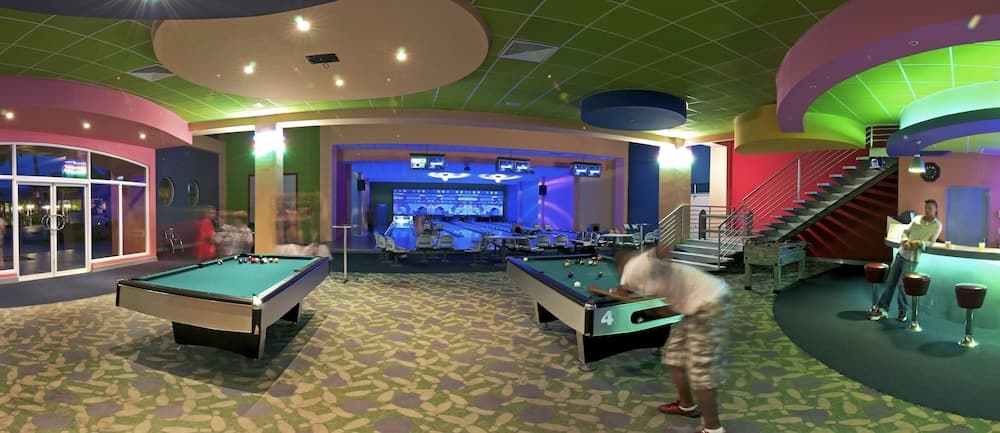 Ocean Blue & Sand Beach Resort - All Inclusive, Billiards
