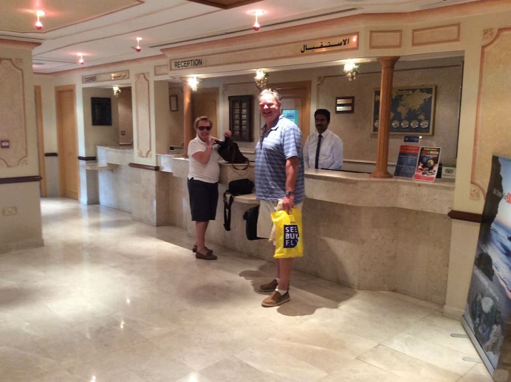 Best Western Sur, Reception