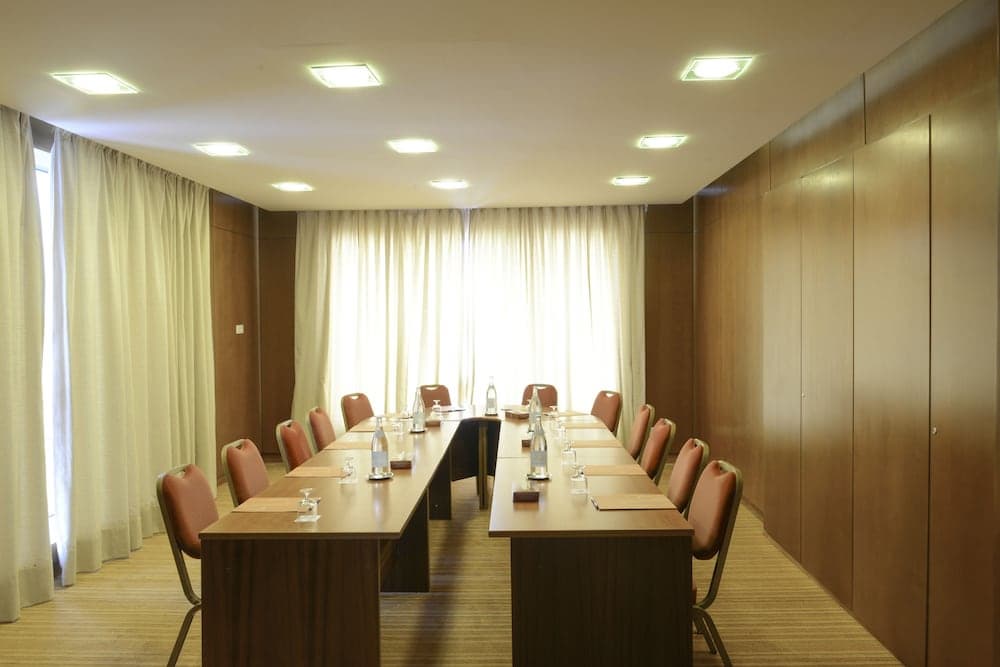 Vincci Helios Beach, Meeting facility