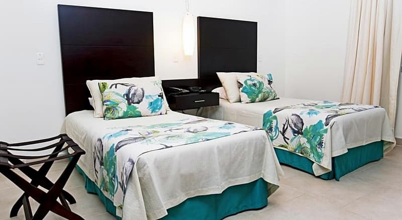 Capilla del Mar, GEN