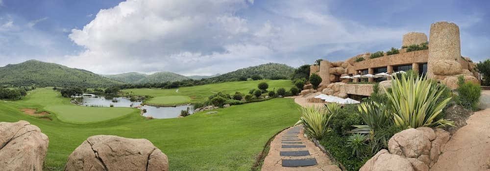 The Cabanas Hotel at Sun City Resort, Golf