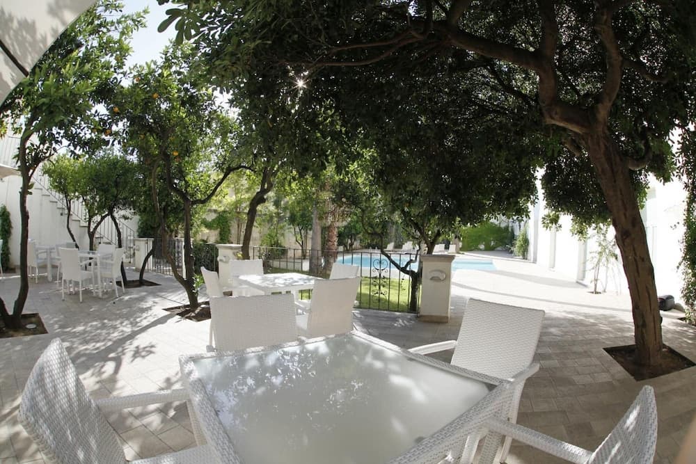Grand Hotel di Lecce, Balcony