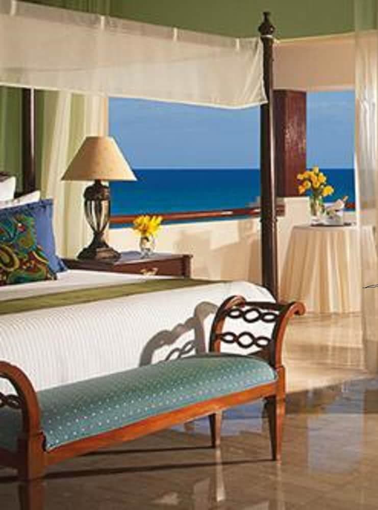 Dreams Sapphire Resort & Spa - All Inclusive, Room