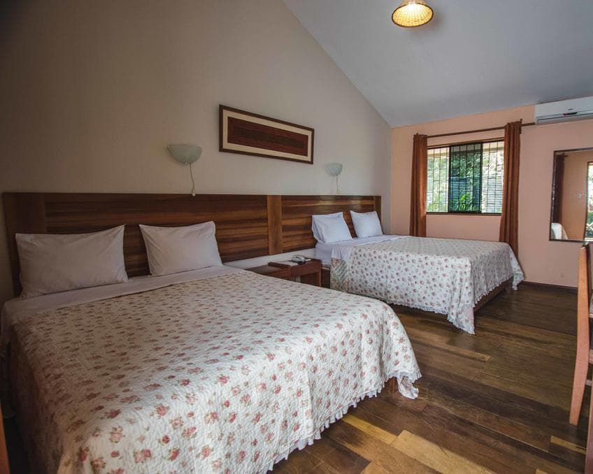 Manish: Hotel Ecológico, 